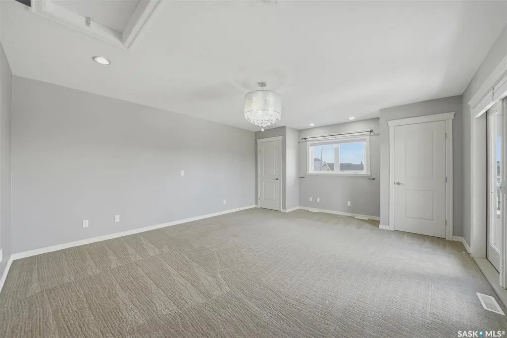 327 Hastings Lane Saskatoon SK S7V 0C8