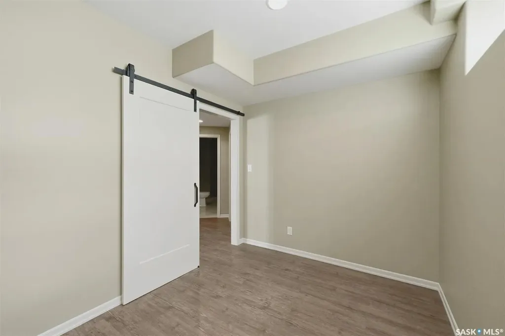 327 Hastings Lane Saskatoon SK S7V 0C8