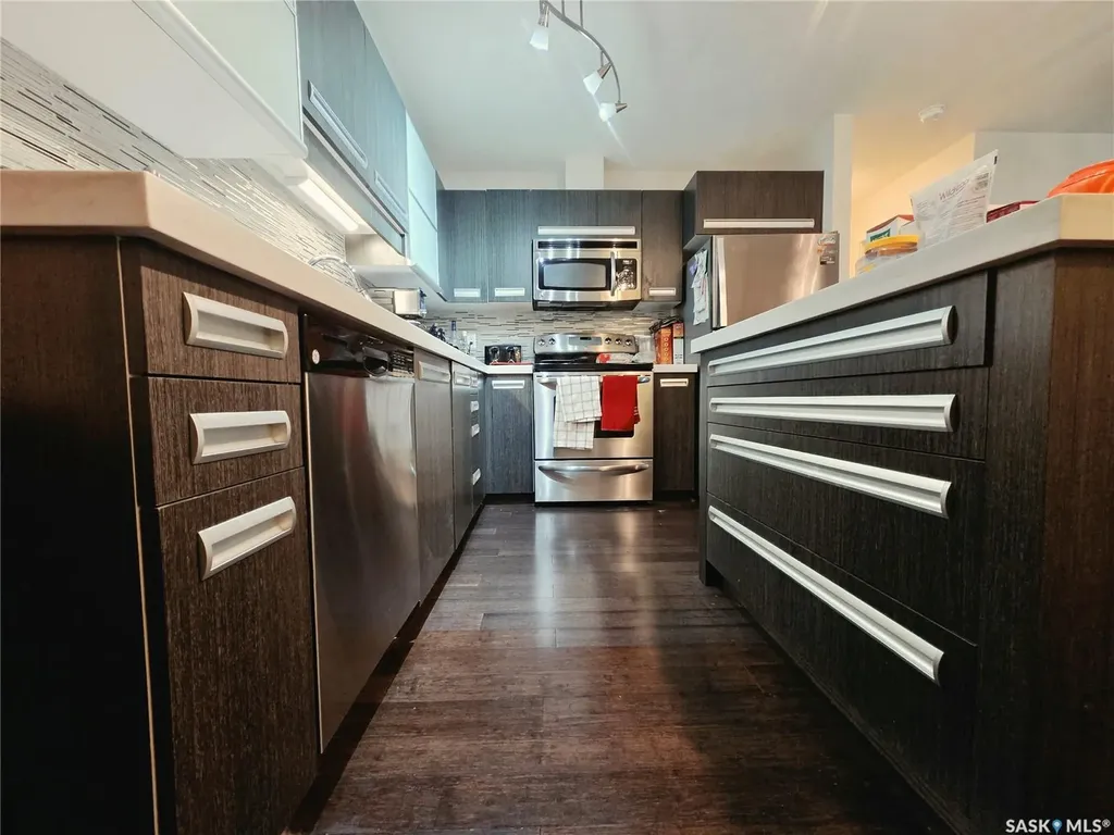 211 Ledingham Street Saskatoon SK S7V 0C5
