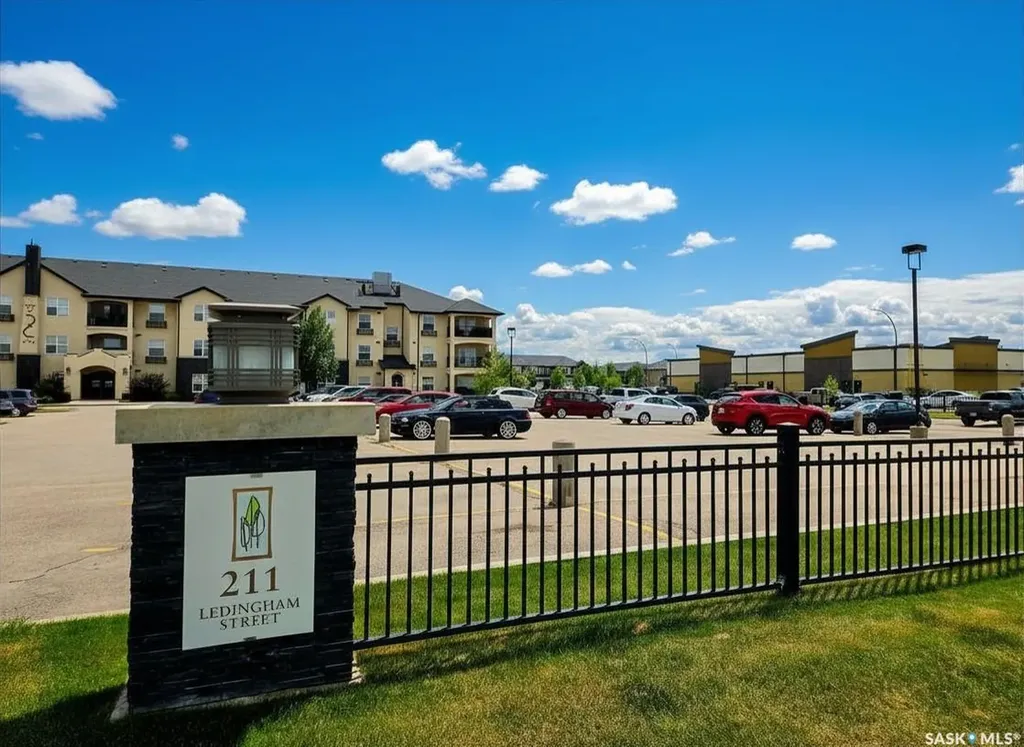 211 Ledingham Street Saskatoon SK S7V 0C5