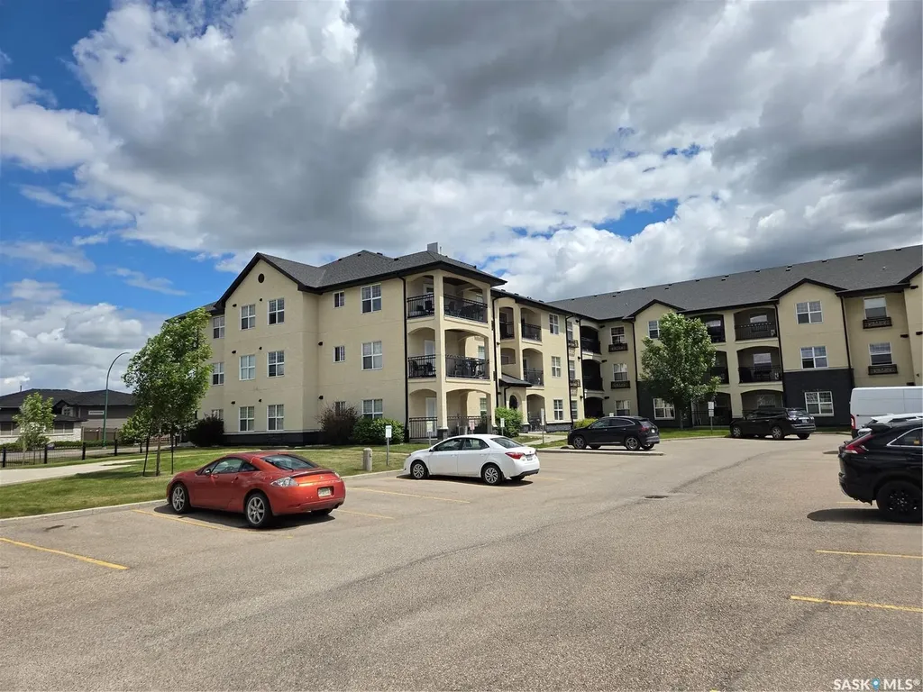 211 Ledingham Street Saskatoon SK S7V 0C5