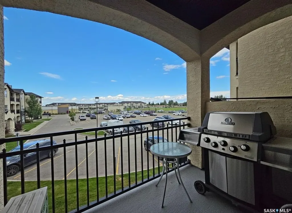 211 Ledingham Street Saskatoon SK S7V 0C5