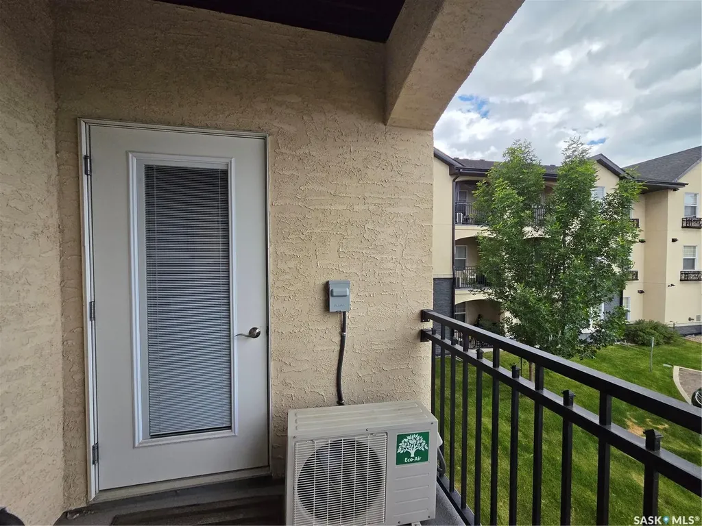 211 Ledingham Street Saskatoon SK S7V 0C5