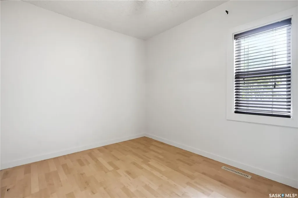 2509 Mcdonald Street Regina SK S4N 2Z6