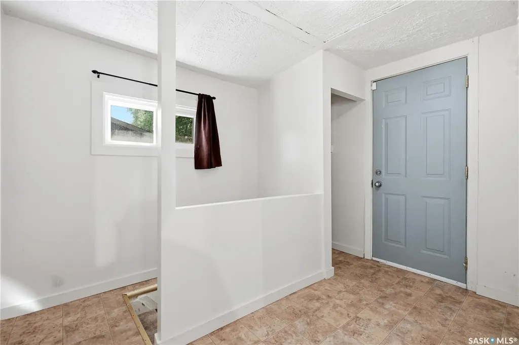 2509 Mcdonald Street Regina SK S4N 2Z6
