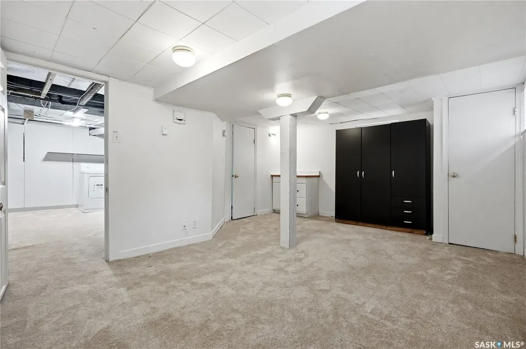 2509 Mcdonald Street Regina SK S4N 2Z6