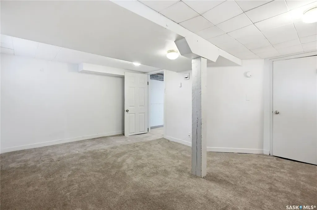 2509 Mcdonald Street Regina SK S4N 2Z6