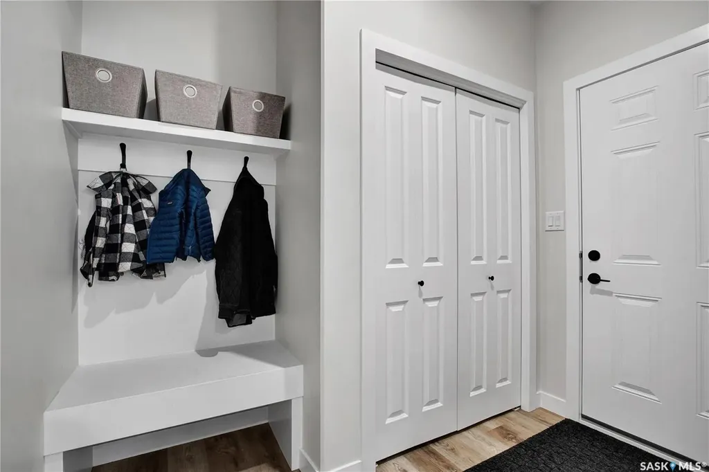 1312 Parr Hill Drive Martensville SK S0K 2T1