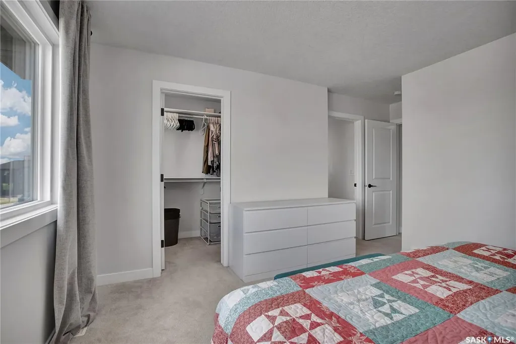 1312 Parr Hill Drive Martensville SK S0K 2T1