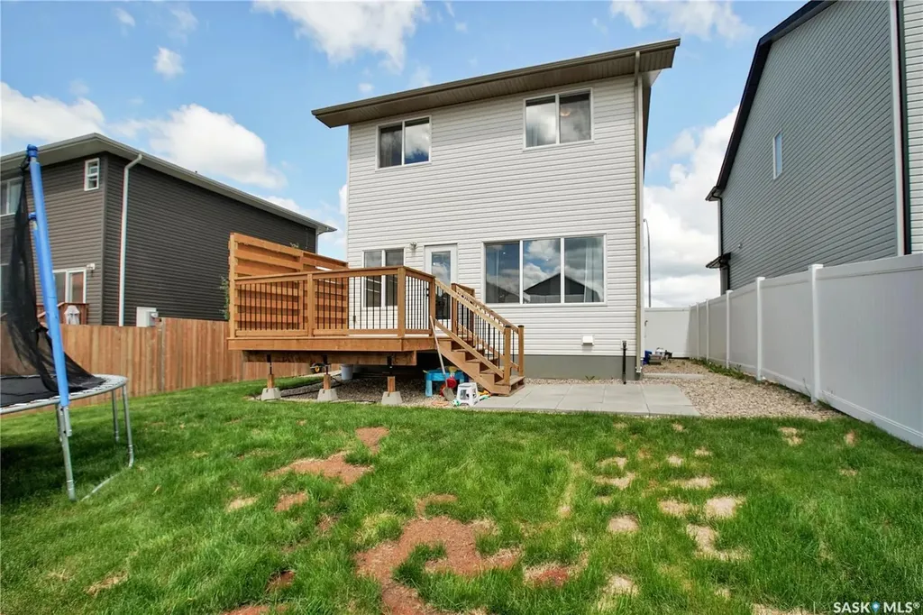 1312 Parr Hill Drive Martensville SK S0K 2T1