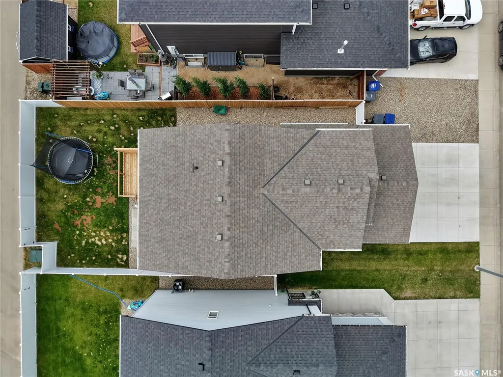 1312 Parr Hill Drive Martensville SK S0K 2T1