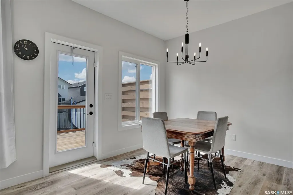1312 Parr Hill Drive Martensville SK S0K 2T1