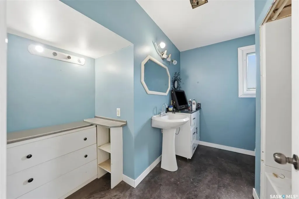 813 Hoffman Avenue Bruno SK S0K 0S0