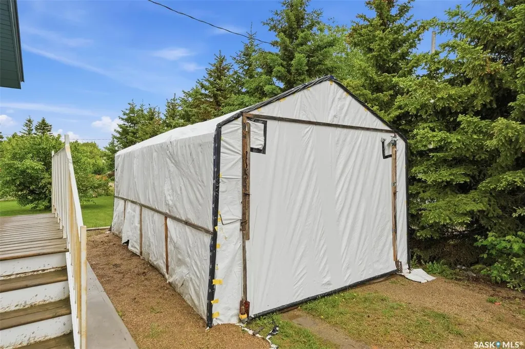 813 Hoffman Avenue Bruno SK S0K 0S0