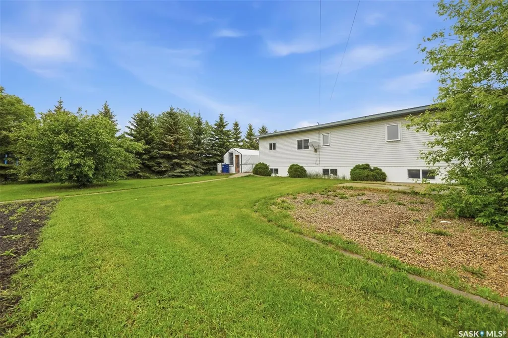 813 Hoffman Avenue Bruno SK S0K 0S0