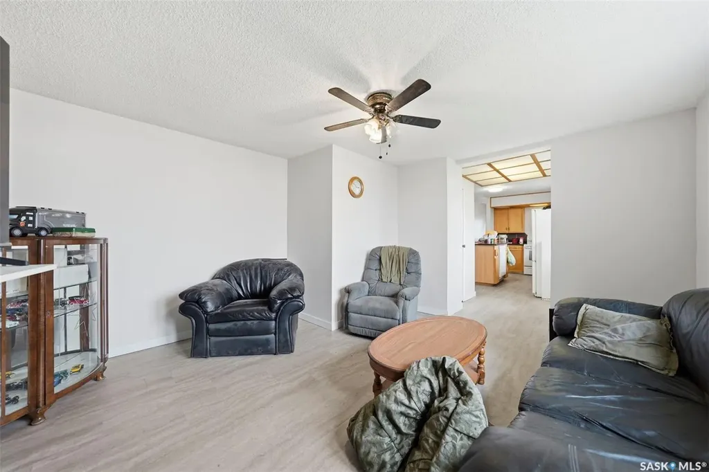 813 Hoffman Avenue Bruno SK S0K 0S0