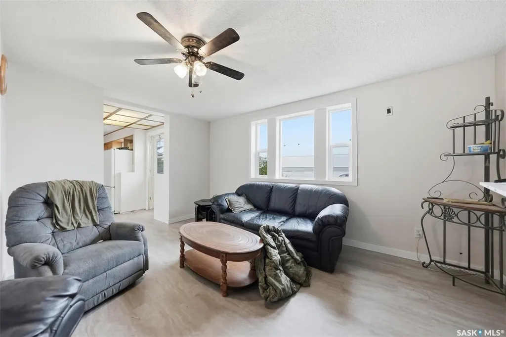 813 Hoffman Avenue Bruno SK S0K 0S0