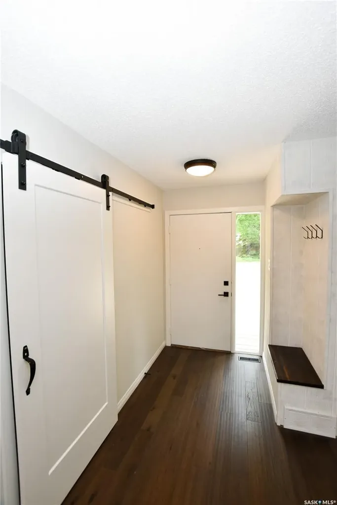 2315 St George Avenue Saskatoon SK S7M 0K9