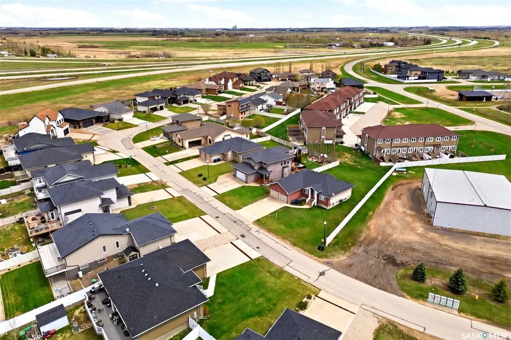 9 Mckenzie Pointe White City SK S4L 0B2