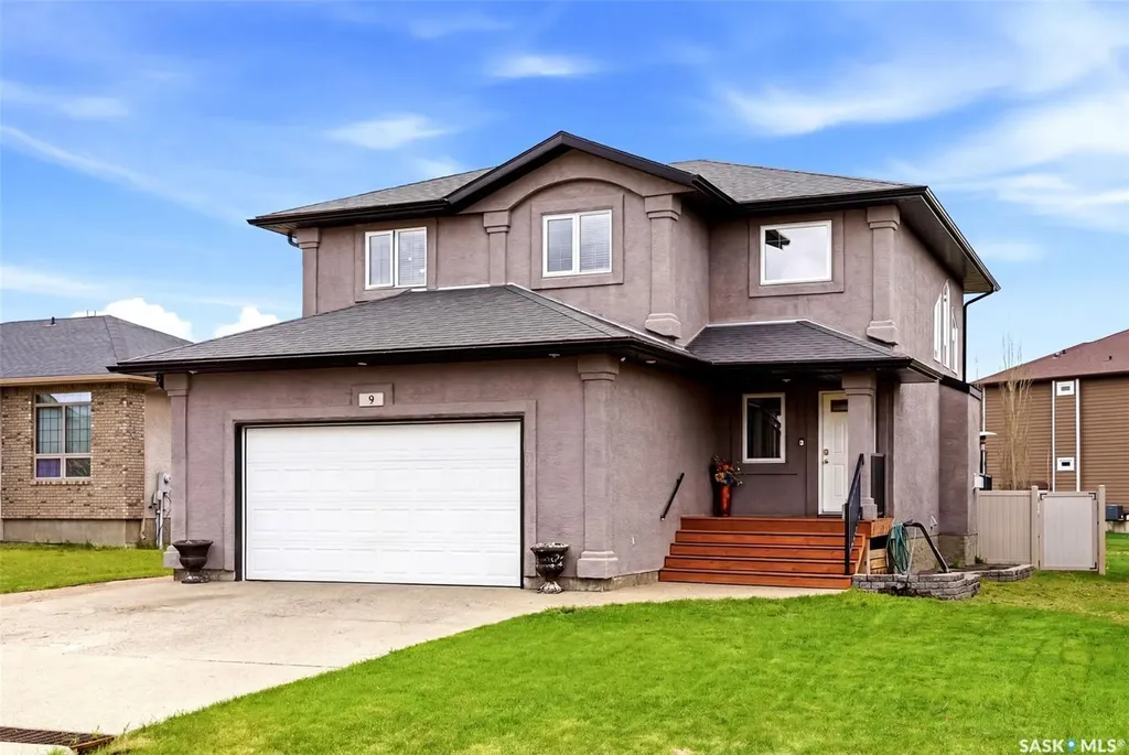 9 Mckenzie Pointe White City SK S4L 0B2