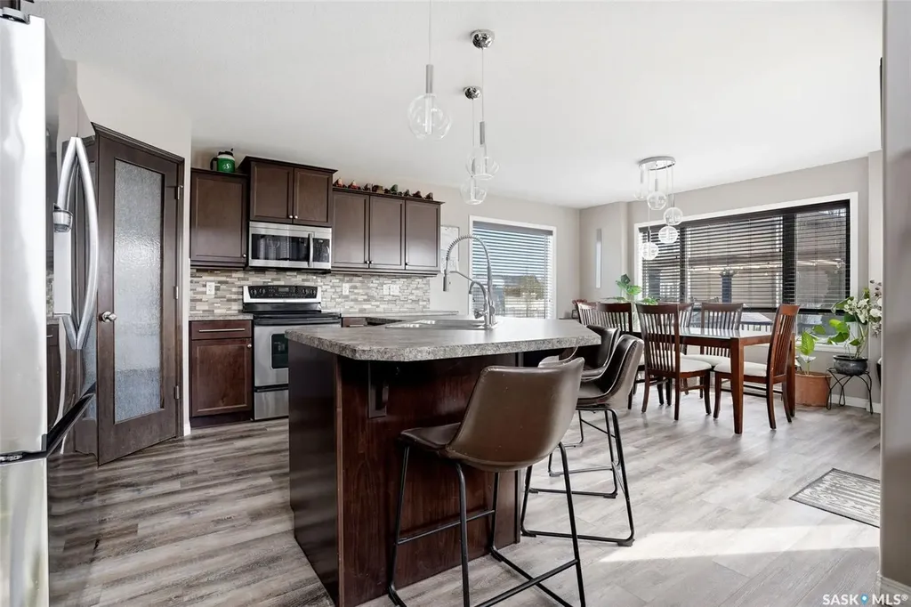 9 Mckenzie Pointe White City SK S4L 0B2