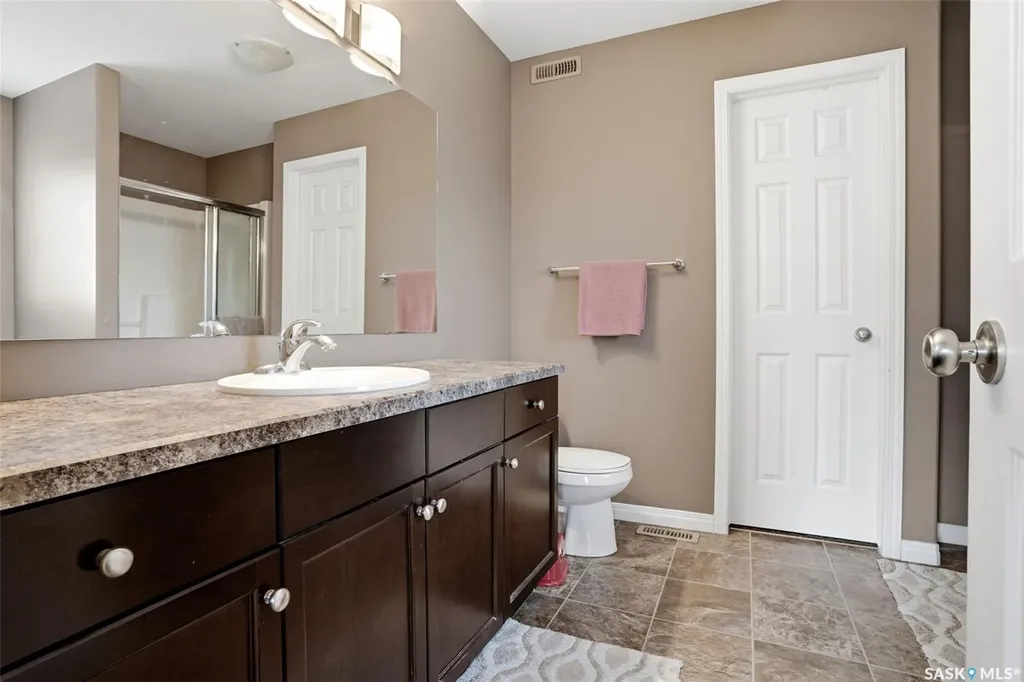 9 Mckenzie Pointe White City SK S4L 0B2