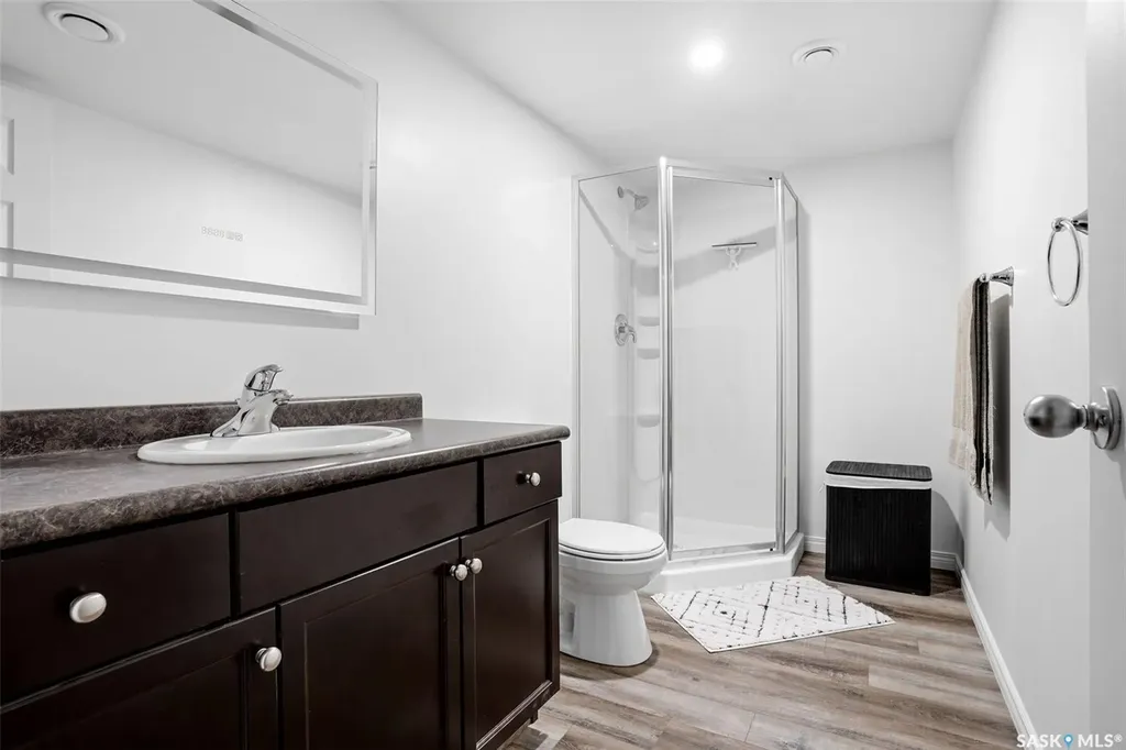 9 Mckenzie Pointe White City SK S4L 0B2