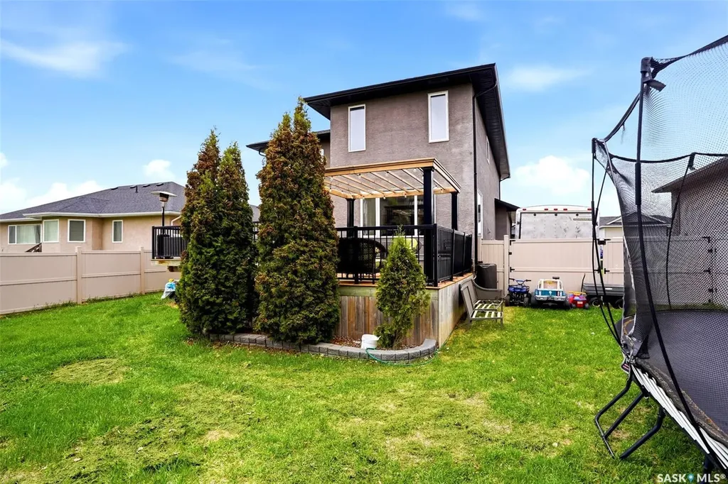 9 Mckenzie Pointe White City SK S4L 0B2