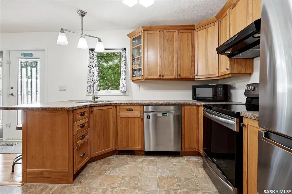 35 Blackman Place Regina SK S4X 1S3