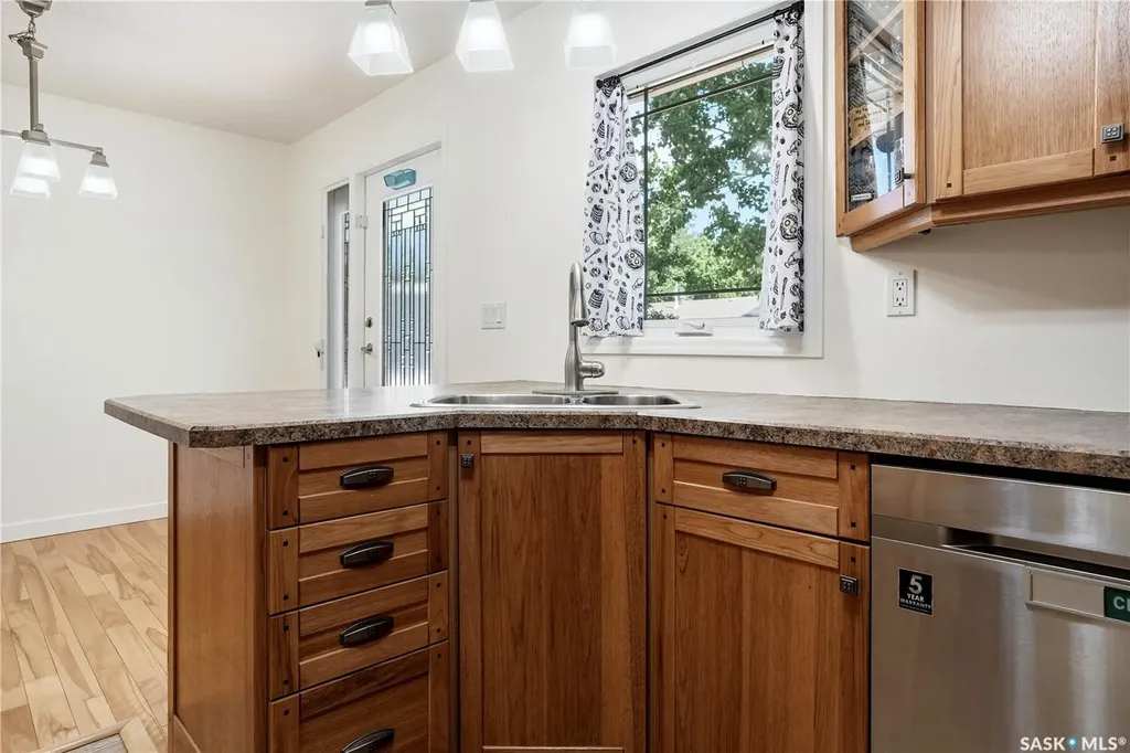 35 Blackman Place Regina SK S4X 1S3