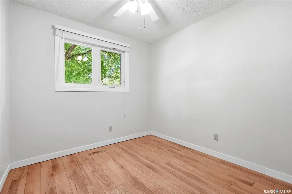 35 Blackman Place Regina SK S4X 1S3