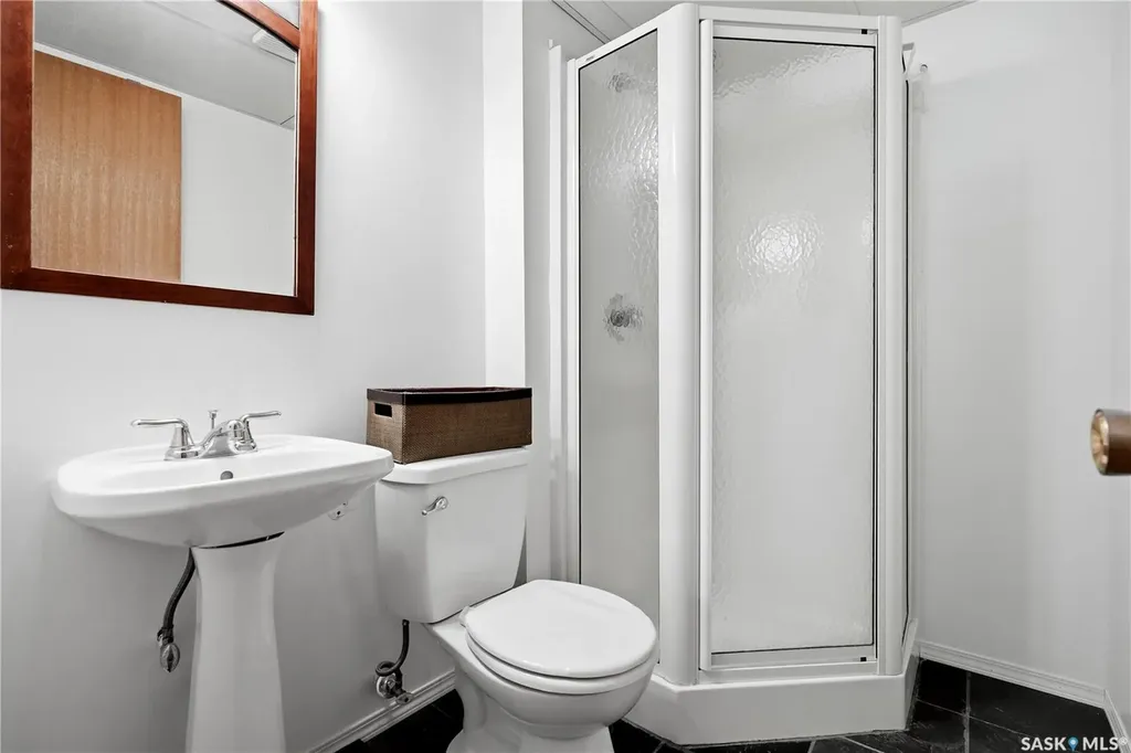 35 Blackman Place Regina SK S4X 1S3