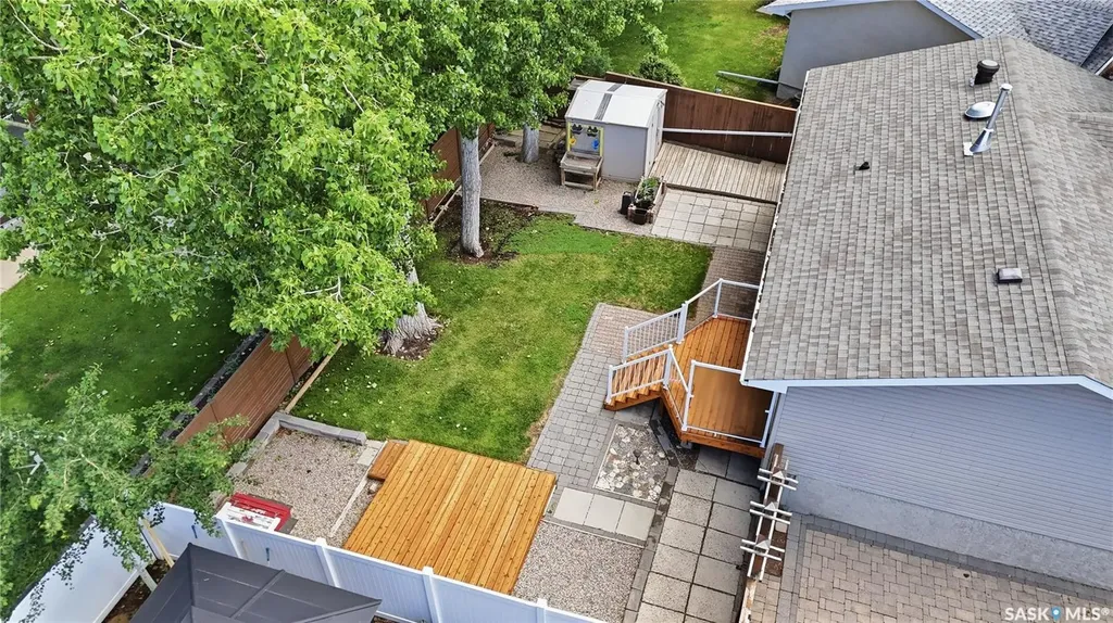 35 Blackman Place Regina SK S4X 1S3
