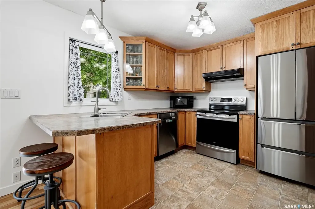 35 Blackman Place Regina SK S4X 1S3