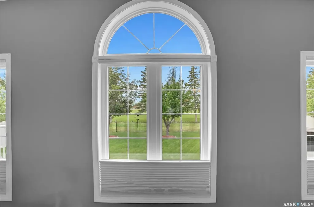 15 Marigold Crescent Moose Jaw SK S6J 1L2