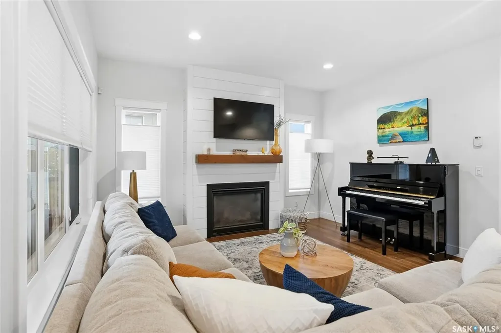 606 Pichler Crescent Saskatoon SK S7V 0G2