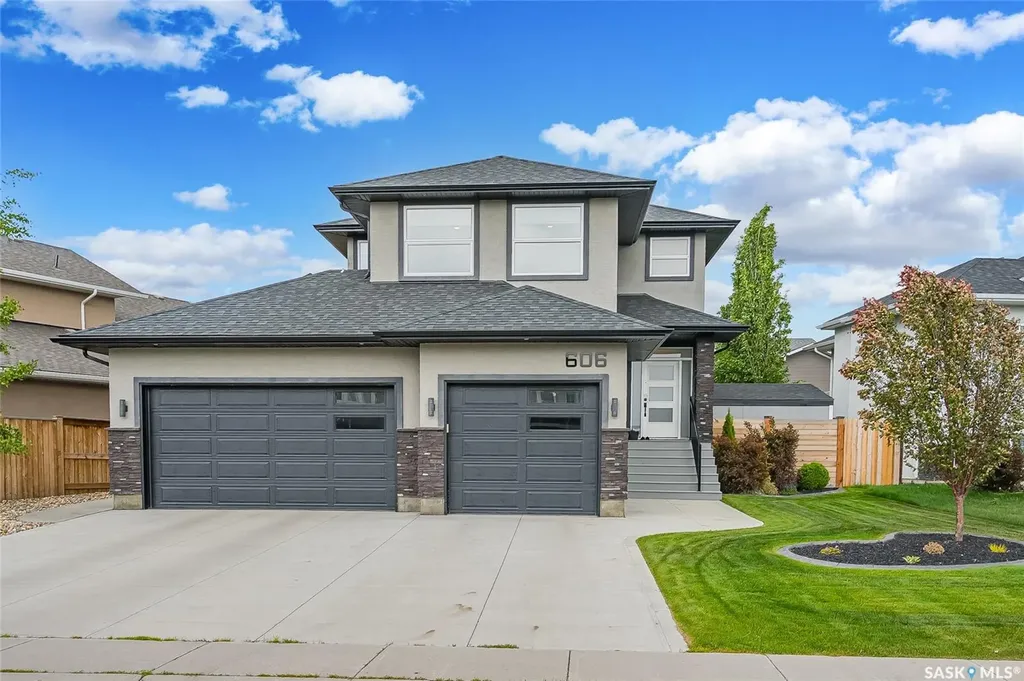 606 Pichler Crescent Saskatoon SK S7V 0G2