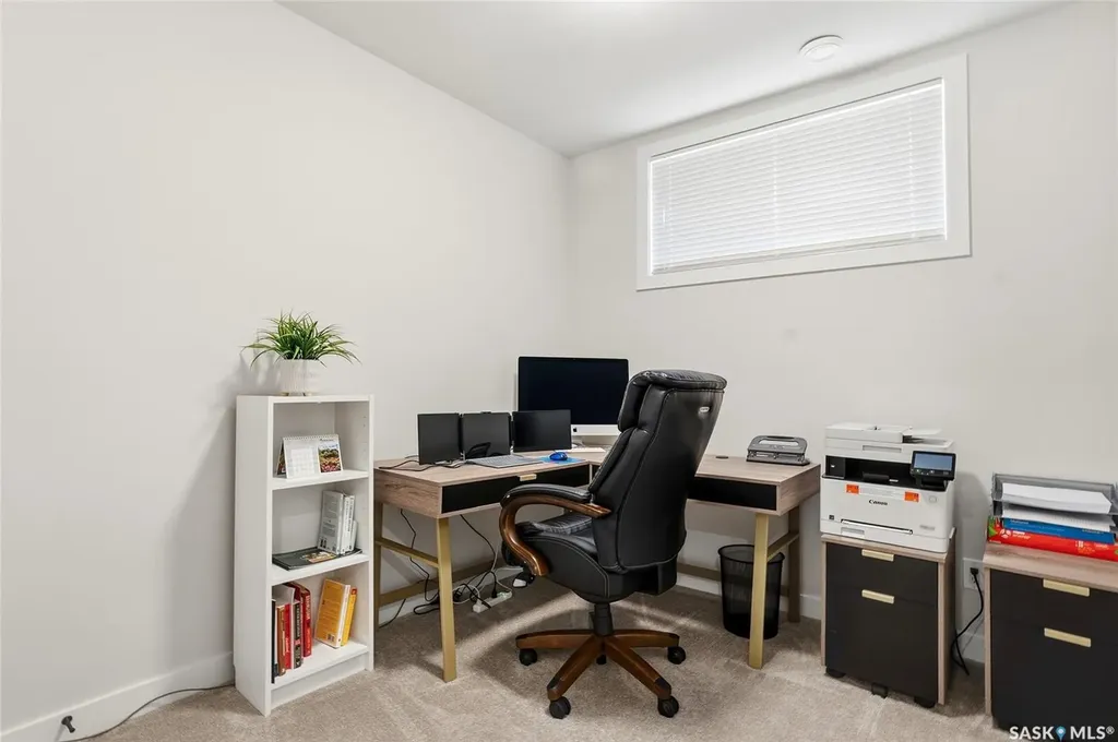 606 Pichler Crescent Saskatoon SK S7V 0G2