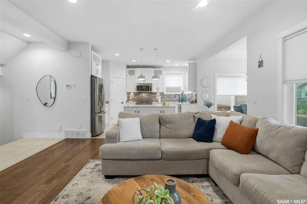 606 Pichler Crescent Saskatoon SK S7V 0G2
