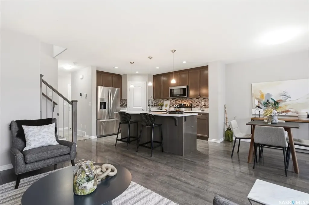 334 Dickson Crescent Saskatoon SK S7T 0T8