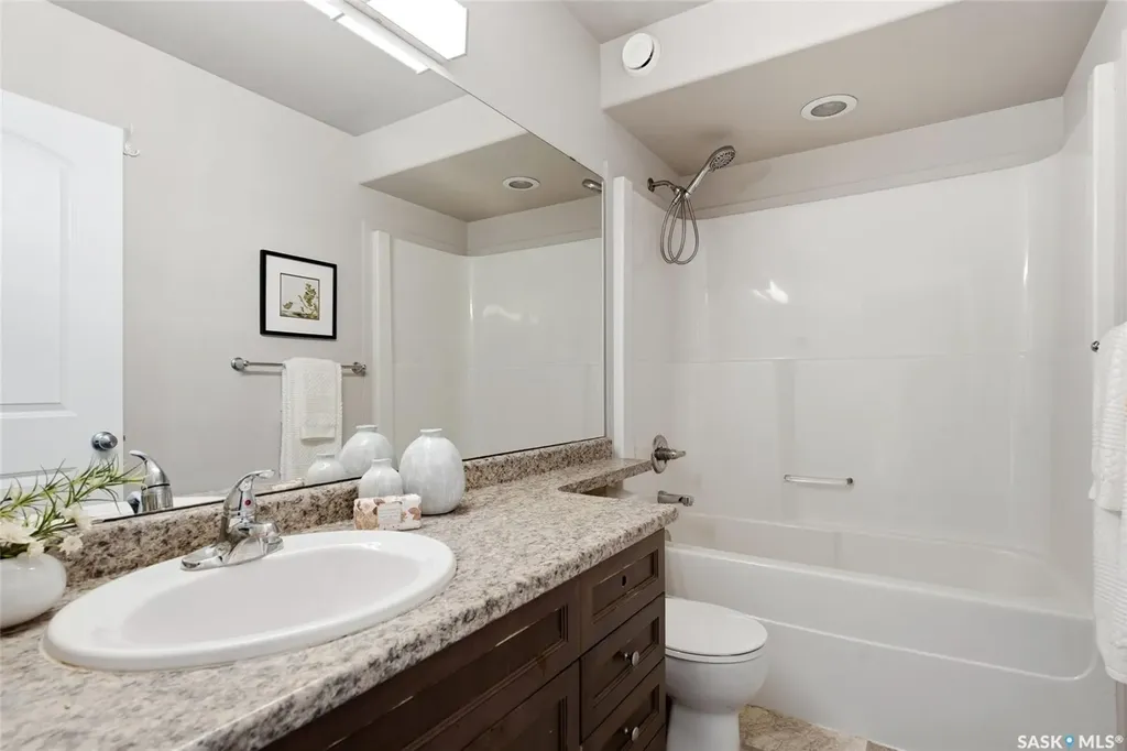 334 Dickson Crescent Saskatoon SK S7T 0T8