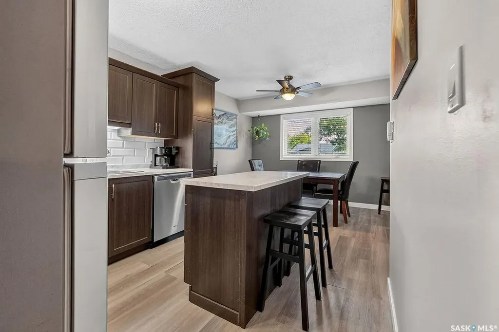 890 Samuels Crescent N Regina SK S4X 2L5