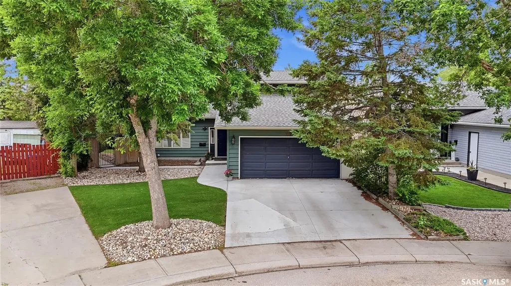 1122 Bayda Crescent Regina SK S4N 6Y6