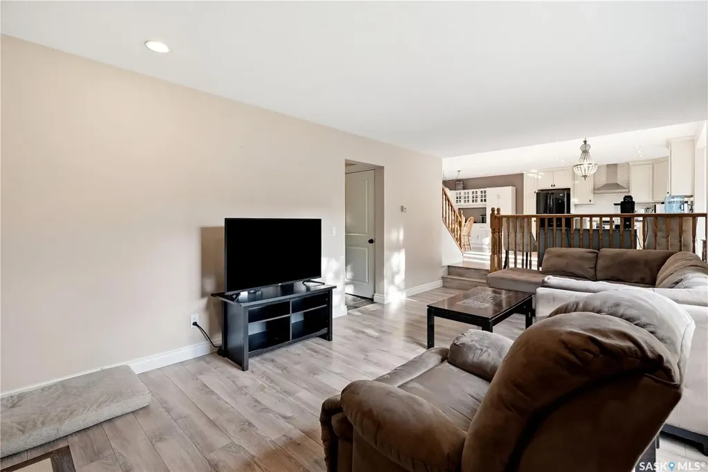 1122 Bayda Crescent Regina SK S4N 6Y6