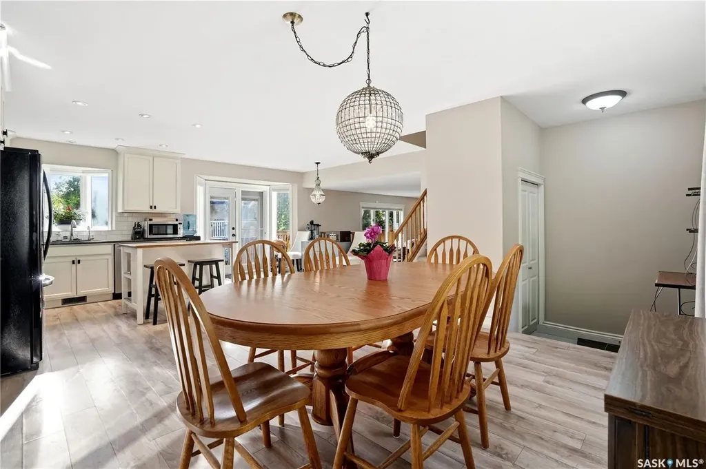1122 Bayda Crescent Regina SK S4N 6Y6