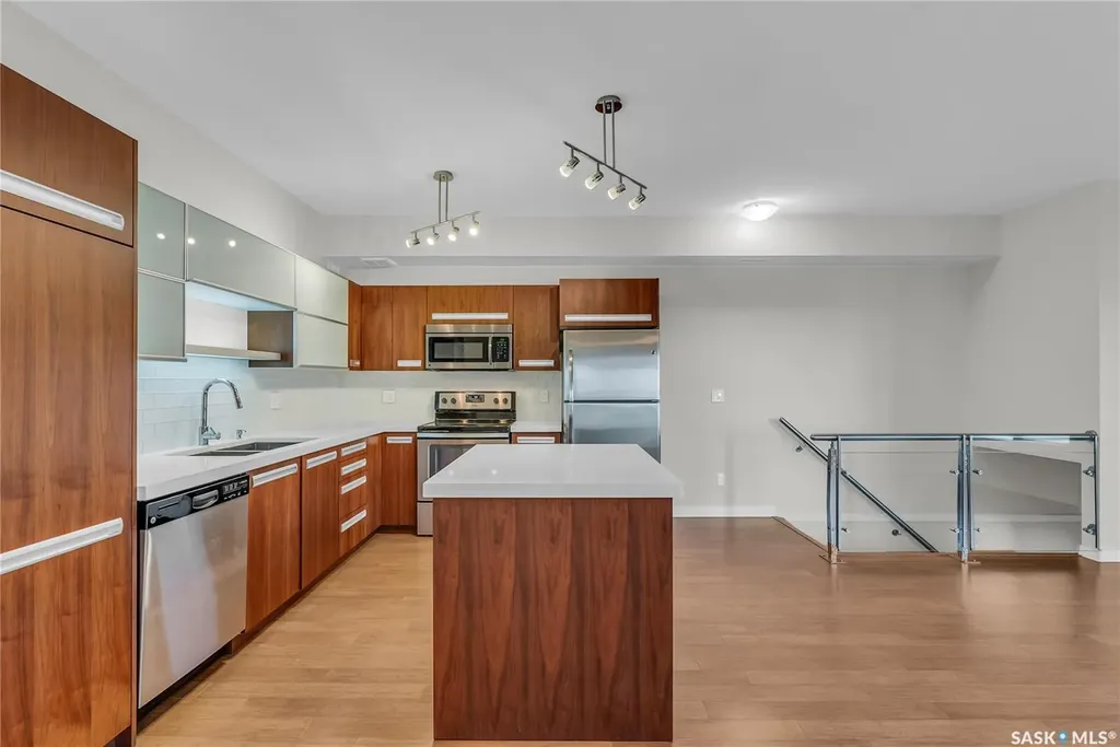 1015 Patrick Crescent Saskatoon SK S7W 0M4