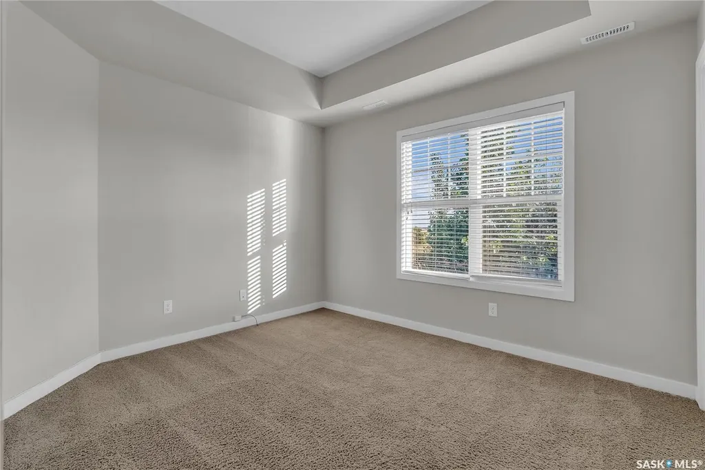 1015 Patrick Crescent Saskatoon SK S7W 0M4