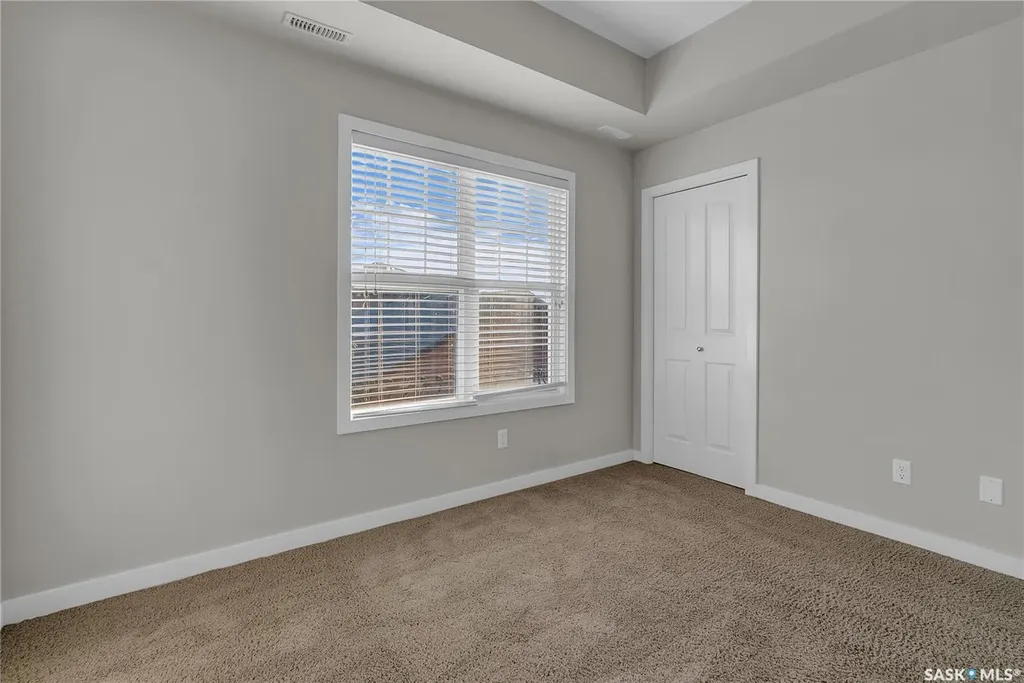 1015 Patrick Crescent Saskatoon SK S7W 0M4