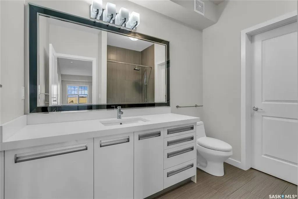 1015 Patrick Crescent Saskatoon SK S7W 0M4