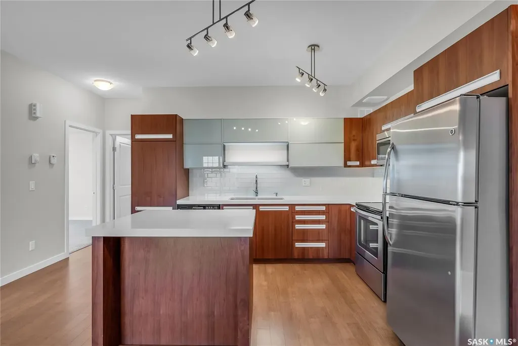 1015 Patrick Crescent Saskatoon SK S7W 0M4